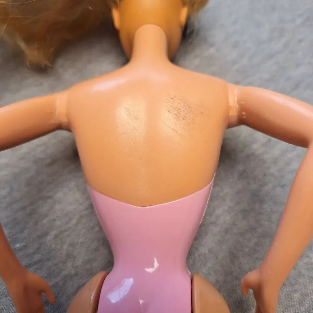 Vtg 90s Barbie Fashion Dolls Lot of 5 blonde bombshell beach bikini clothed toys